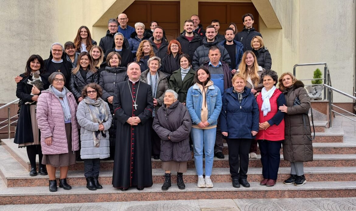 Održan seminar posta, molitve i šutnje IMG 20241209 WA0000 1170x694