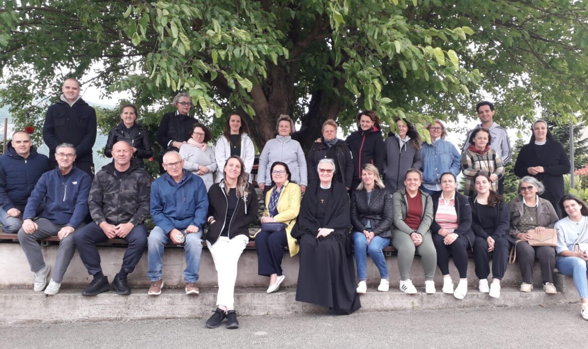 Održan seminar posta, molitve i šutnje Post 1170x694