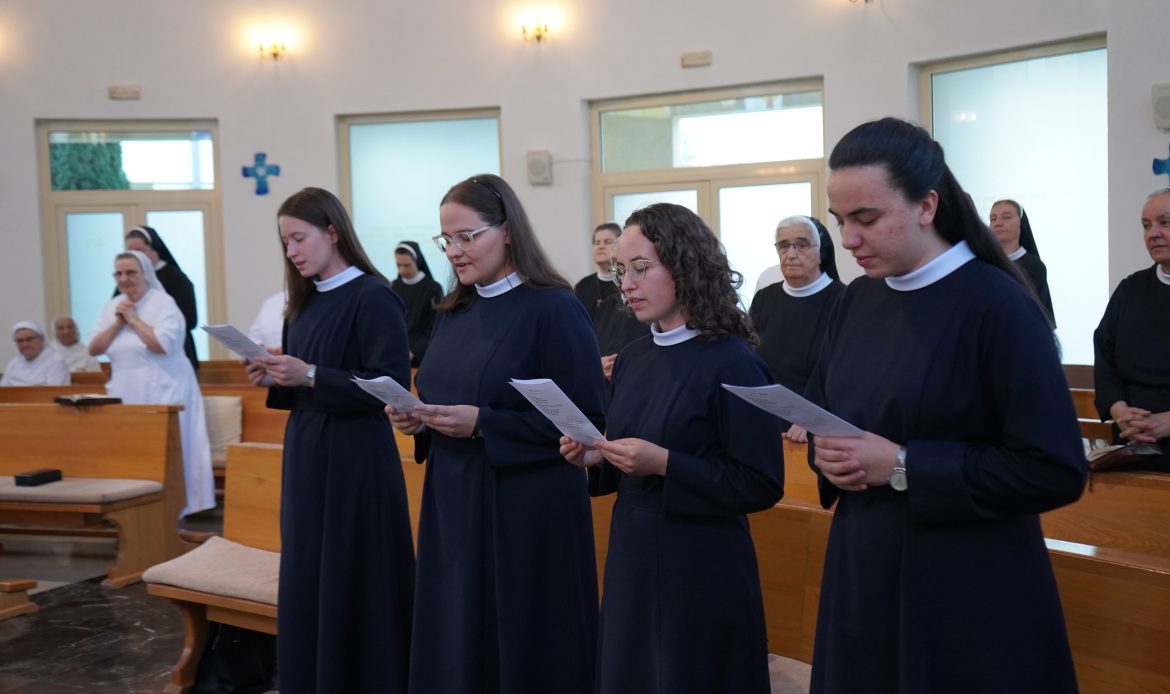 Novi koraci u Bijelom Polju: Obred primanja u novicijat i početak postulature dsc03399