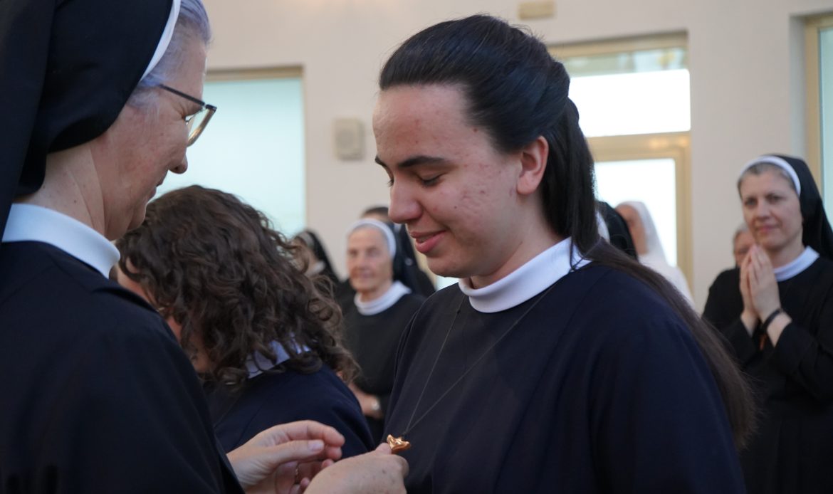 Novi koraci u Bijelom Polju: Obred primanja u novicijat i početak postulature dsc03414